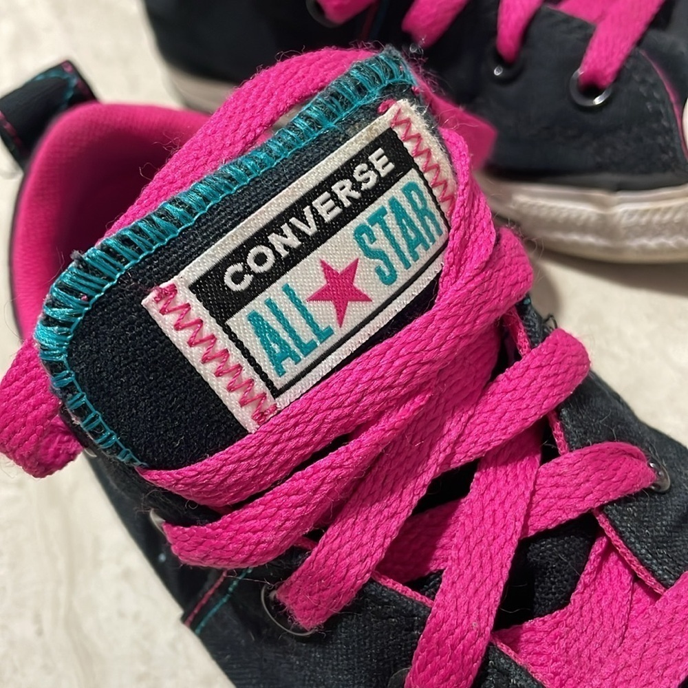 Girls' Converse Chuck Taylor All Star Madison Shimmer Ox Sneakers *US 1 - Picture 7 of 7